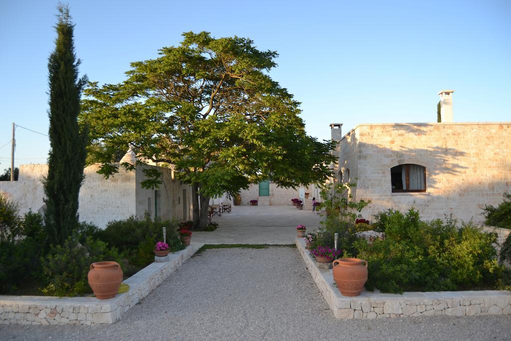 B&B Corte Del Camedrio Чистернино Экстерьер фото